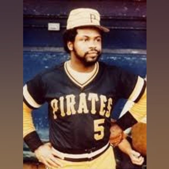 Late 70s Bill Madlock Pittsburg Pirates Jersey. Pullover. Size Lrg. Black/yellow - Picture 6 of 6